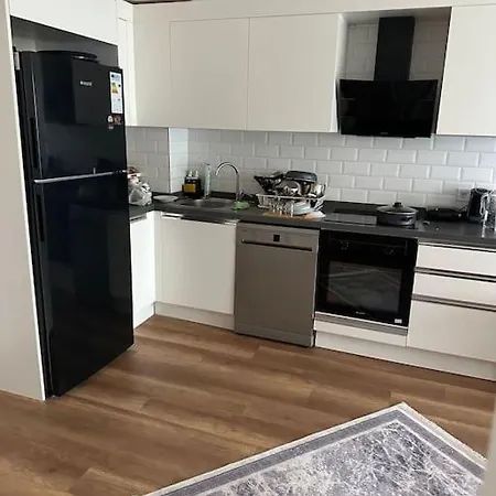 Alacatiya 5 Dk Uzaklikta Yazlik Apartmán *