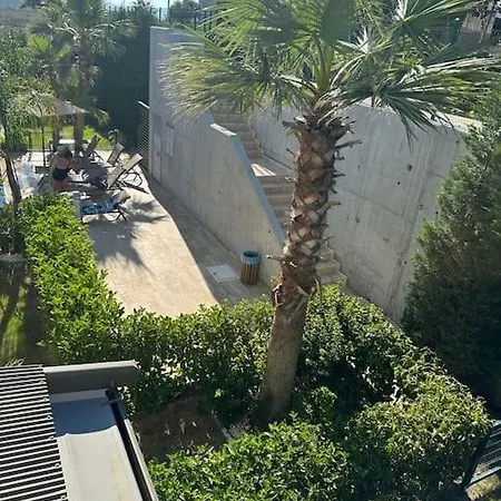 Alacatiya 5 Dk Uzaklikta Yazlik Apartmán