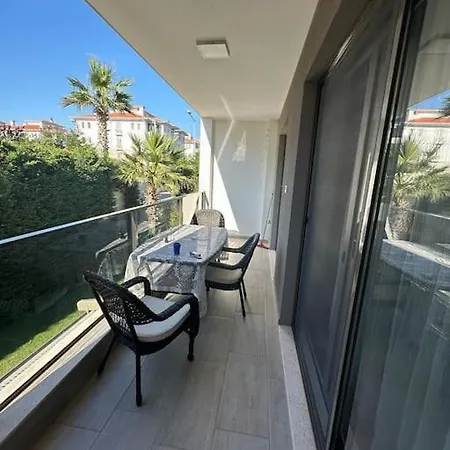 Apartament Alacatiya 5 Dk Uzaklikta Yazlik *